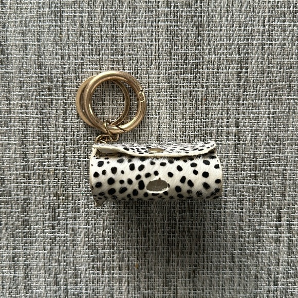 AirPod Pro Case, White Leopard Print Calf Hair & Leather Keychain - Picture 3 of 4